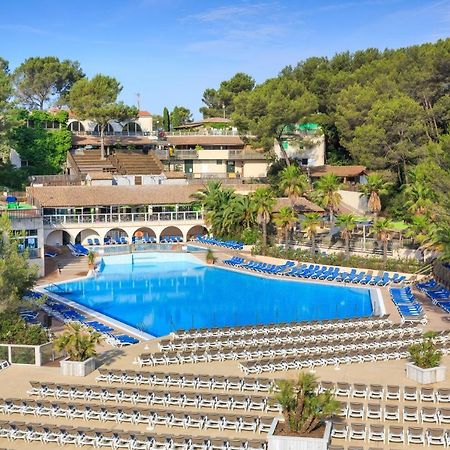 Готель Frantheor Frejus 5 Etoiles Екстер'єр фото
